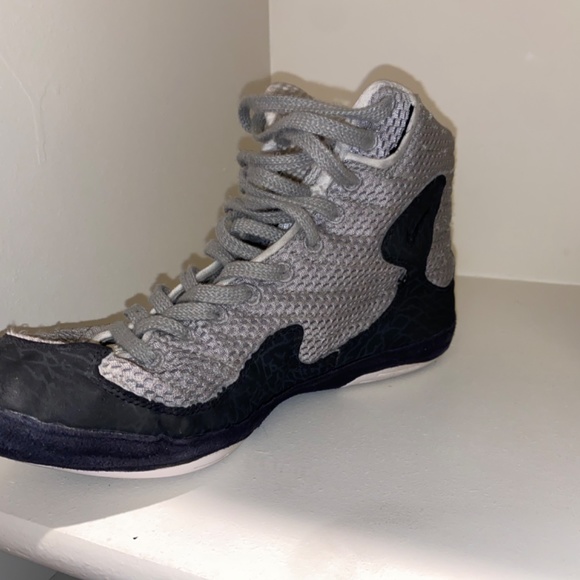 Nike inflict 3 wrestling shoes(OG color) - Picture 5 of 5